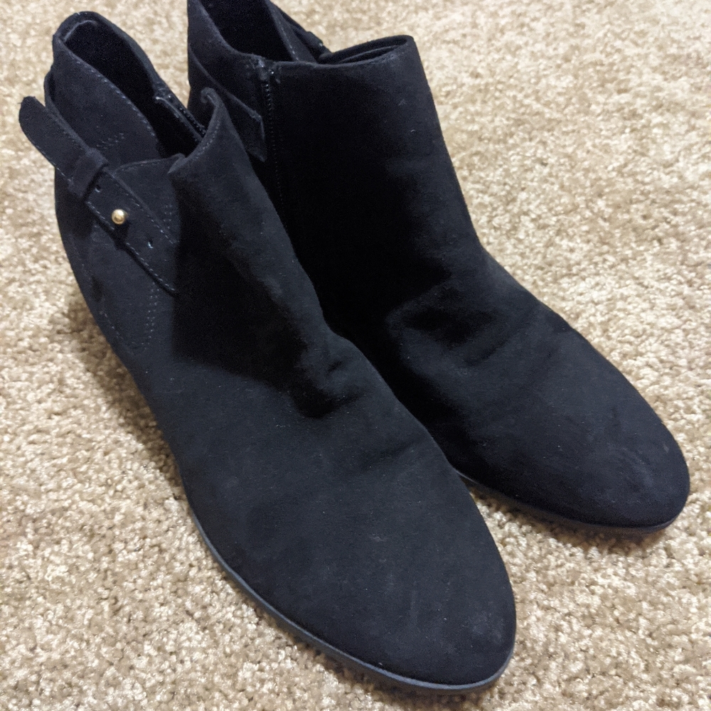 Old Navy booties